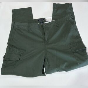 Lands End Cargo Pants army green a women’s size 18 NEW